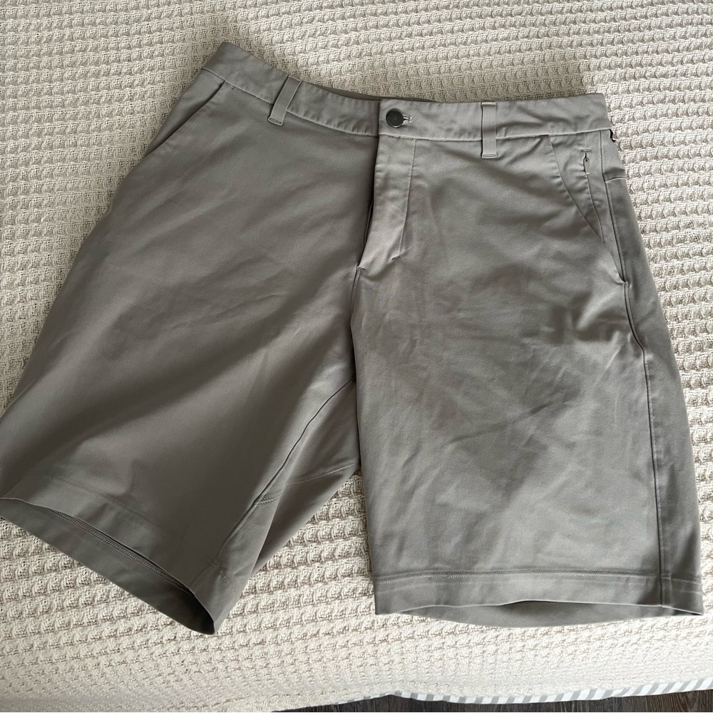 Lululemon Commission shorts